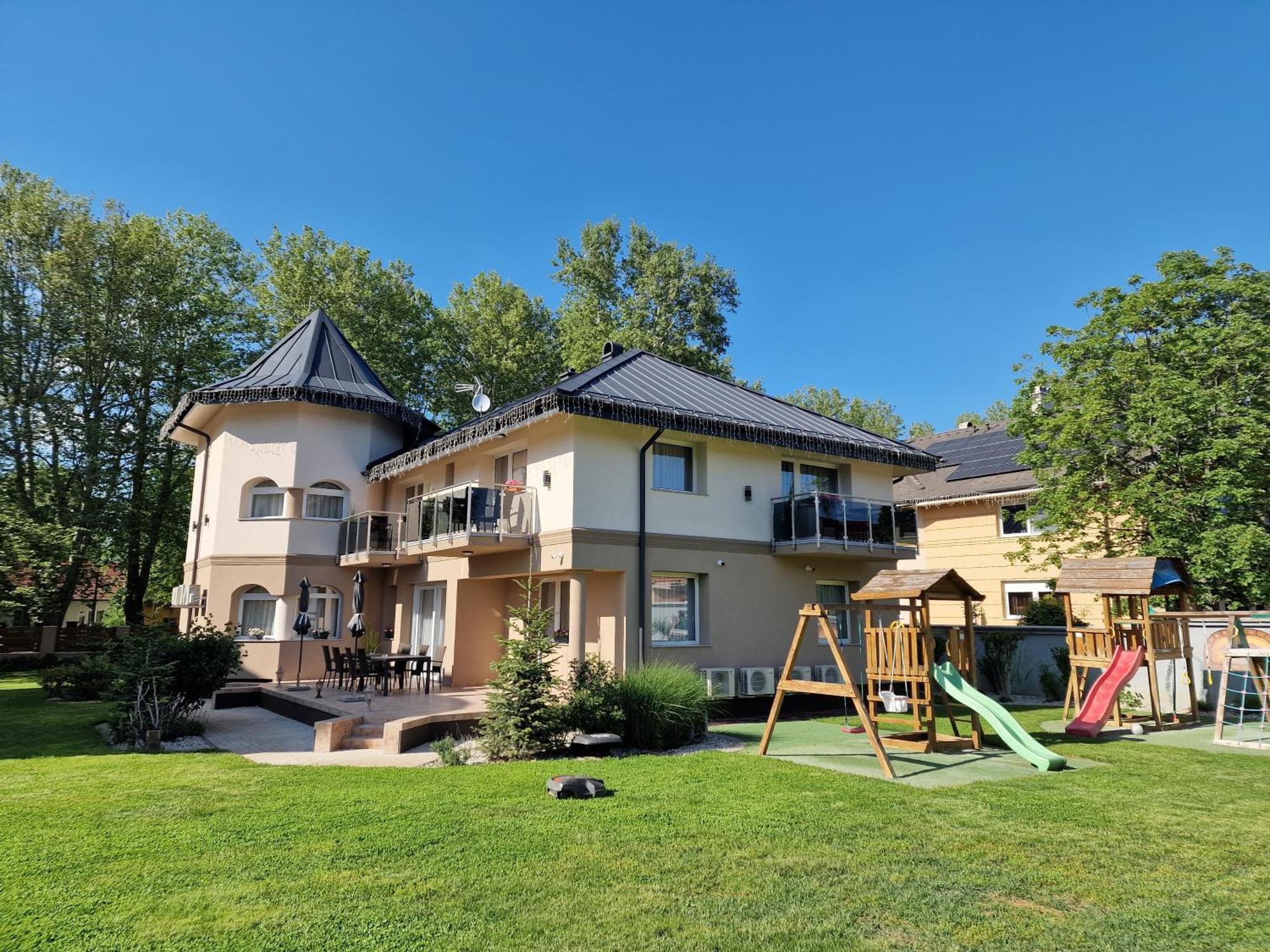 Villa Leticia Siófok Exterior foto