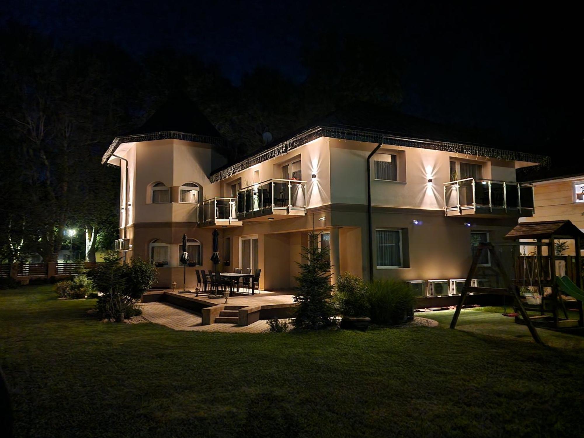 Villa Leticia Siófok Exterior foto